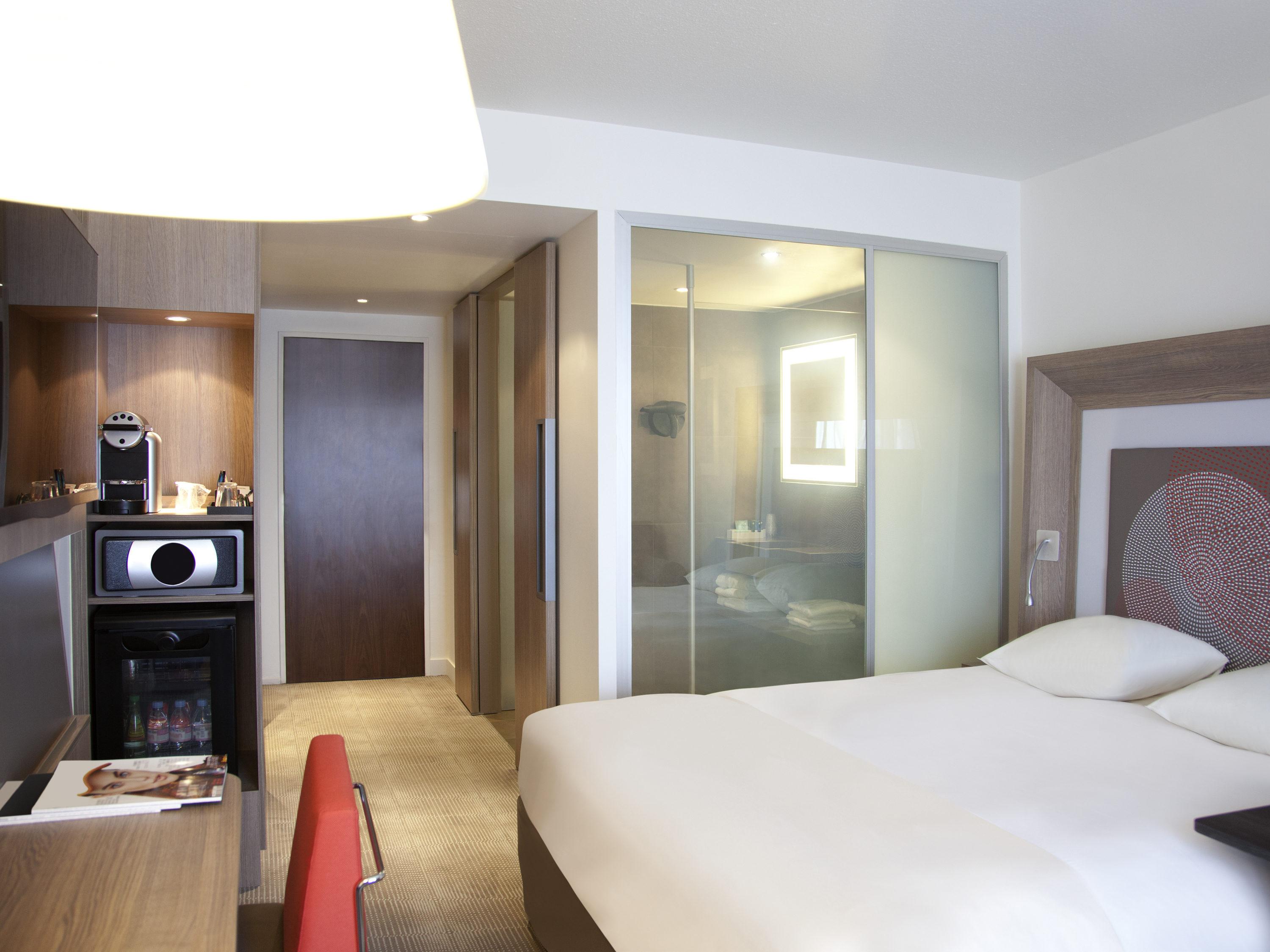 Novotel Massy Палезо Экстерьер фото