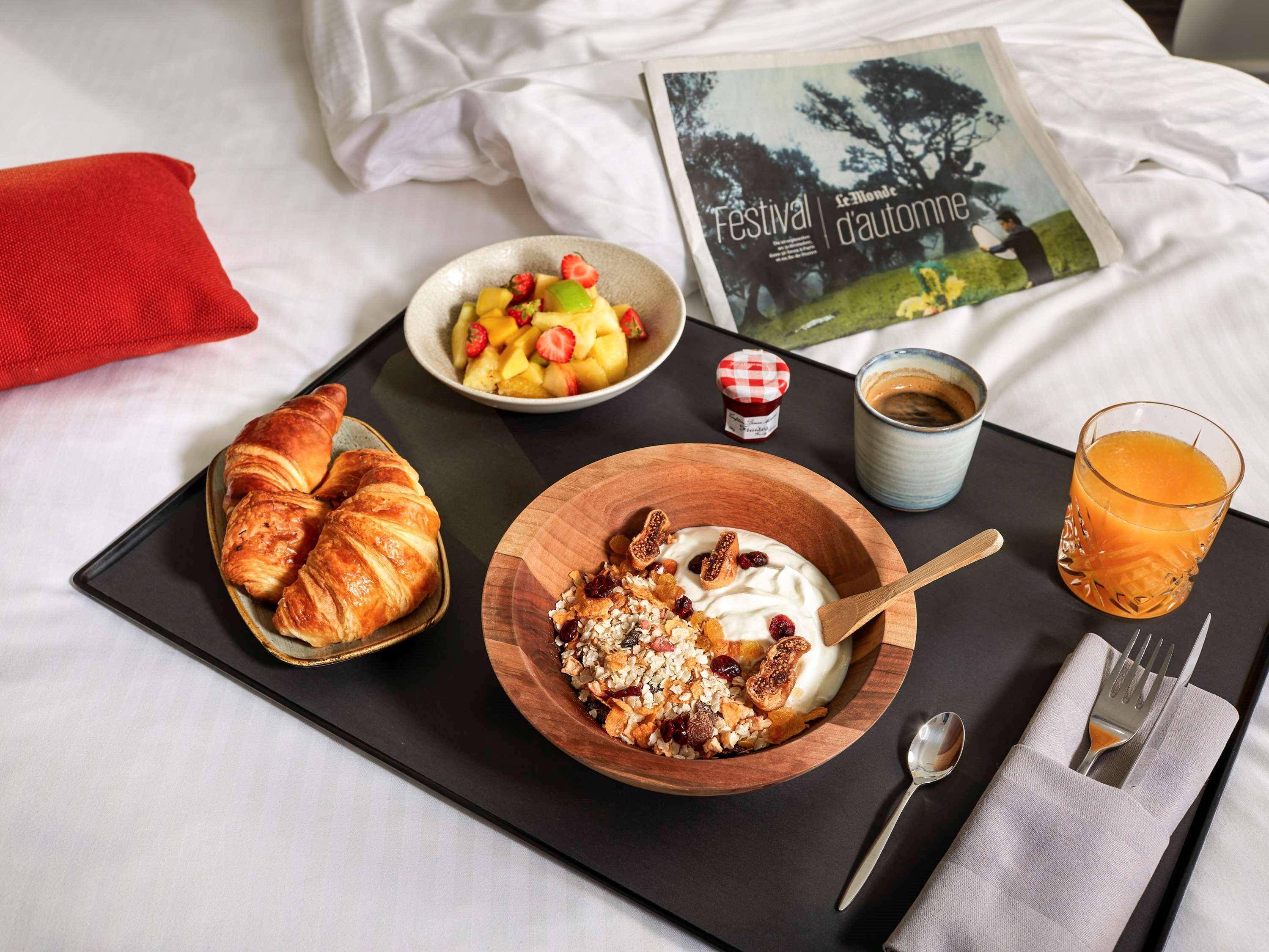 Novotel Massy Палезо Экстерьер фото