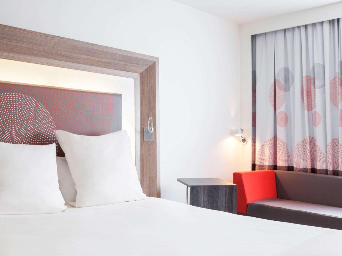 Novotel Massy Палезо Экстерьер фото